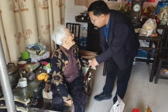 禹州市退役军人事务局走访慰问烈士遗属